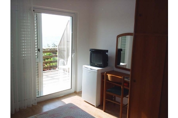 Kroatien Privát Primošten, Exterieur